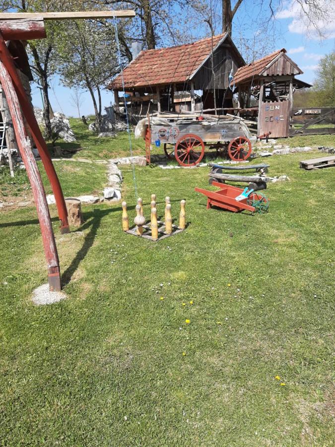 Ranch Farm Stay Rakovica Eksteriør billede