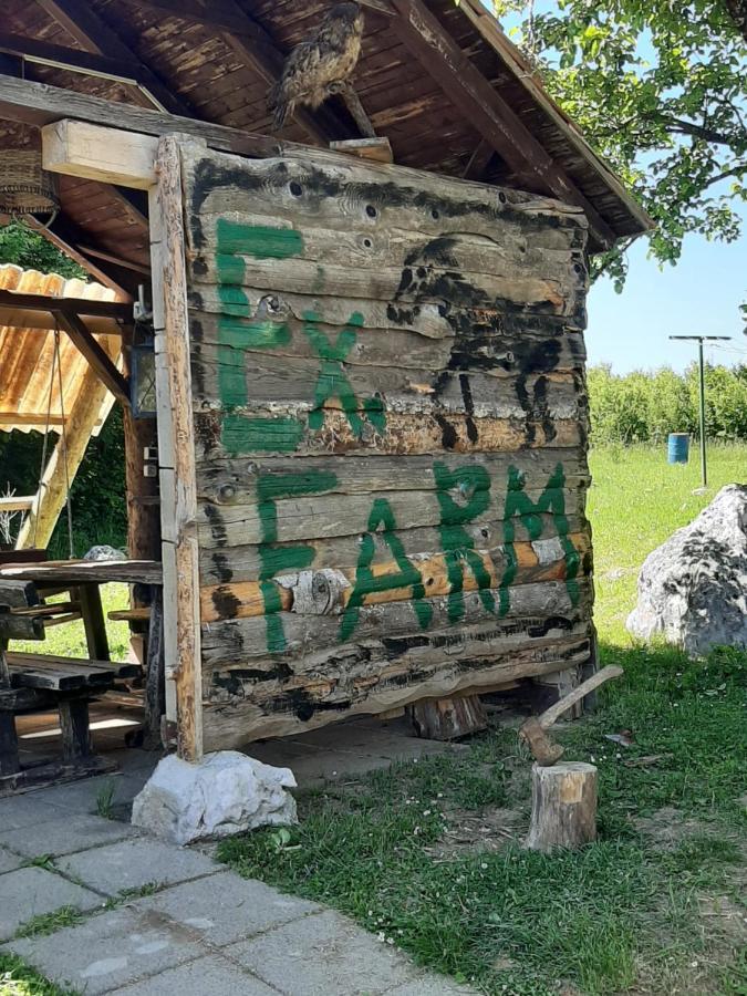 Ranch Farm Stay Rakovica Eksteriør billede