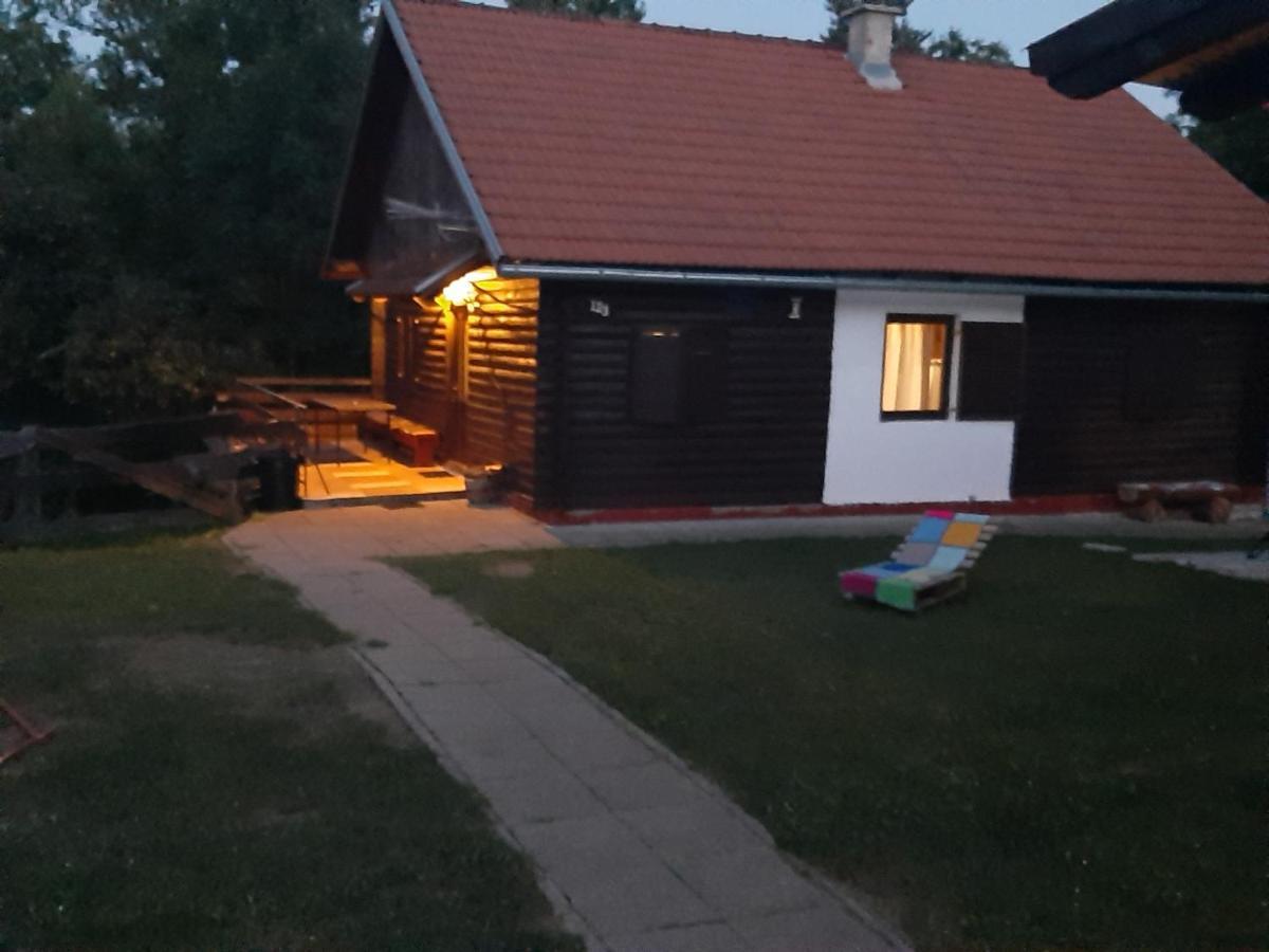 Ranch Farm Stay Rakovica Eksteriør billede