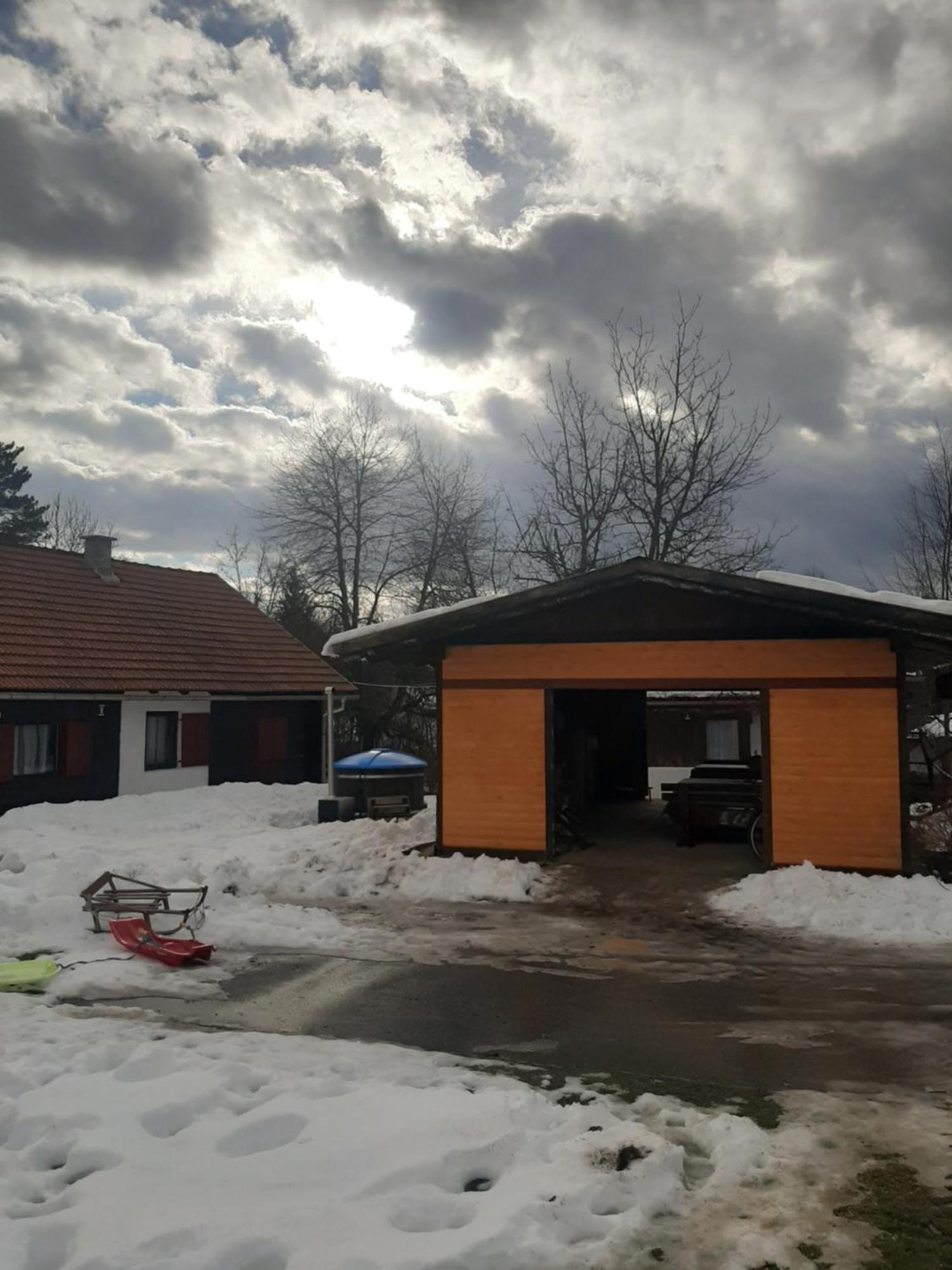 Ranch Farm Stay Rakovica Eksteriør billede