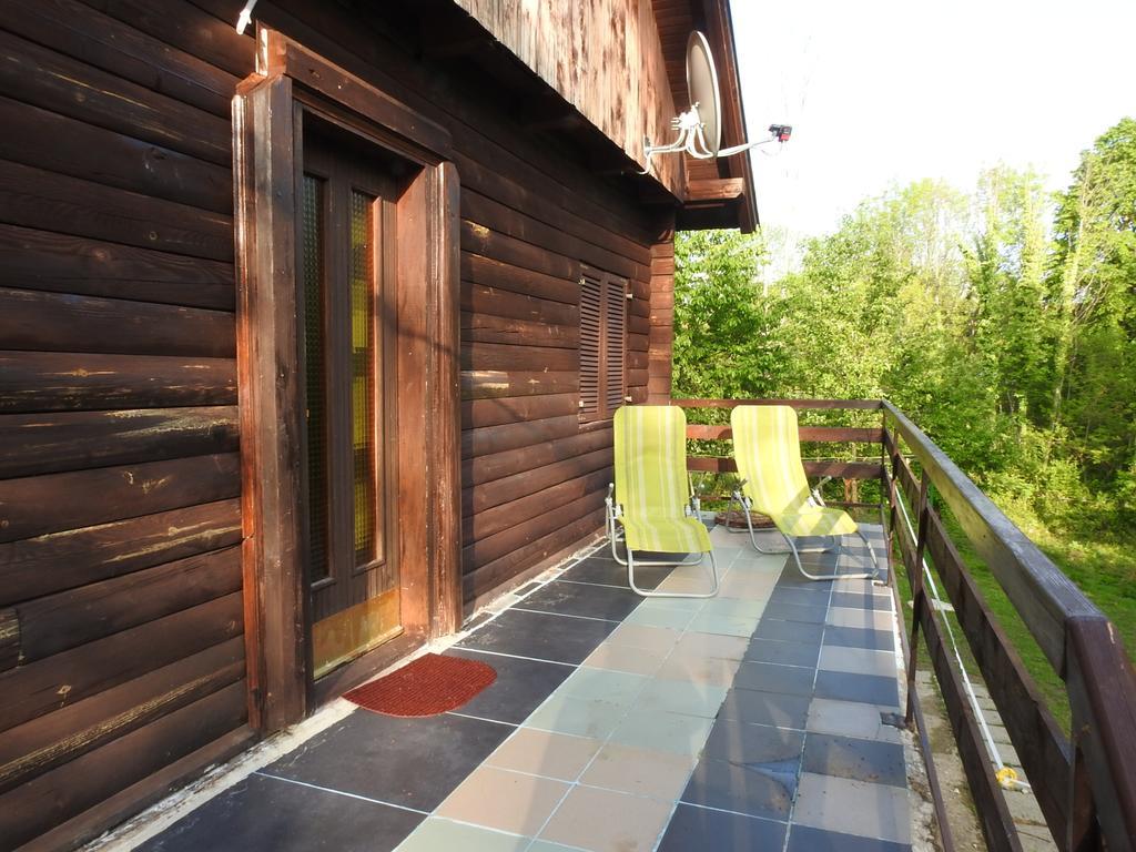 Ranch Farm Stay Rakovica Eksteriør billede