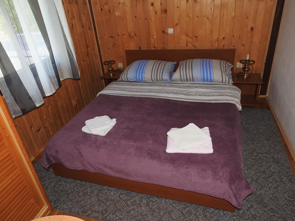 Ranch Farm Stay Rakovica Eksteriør billede